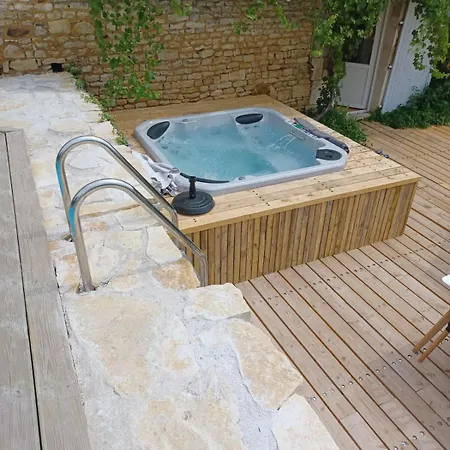 Homestay Chambre Boreale Saint-Amant-de-Bonnieure